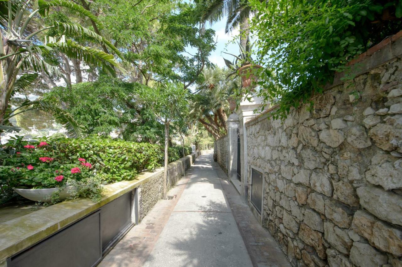 Апартаменти Tragara 12C Art House, Капрі Екстер'єр фото